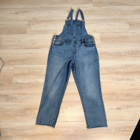 Universal Thread Overalls Denim Modified 16/25 Cut Offs - Picture 12 of 12